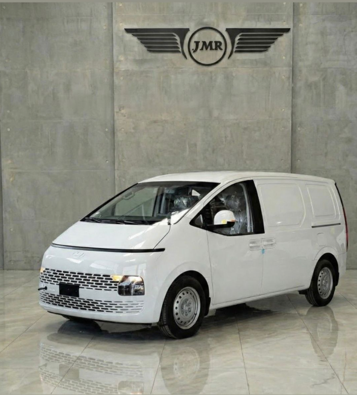 Hyundai Staria Comfort