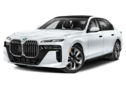  BMW 740i